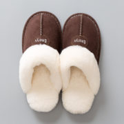 BROWN SLIPPER