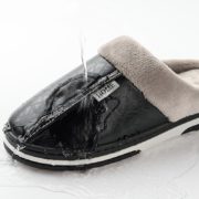 MEN SLIPPER
